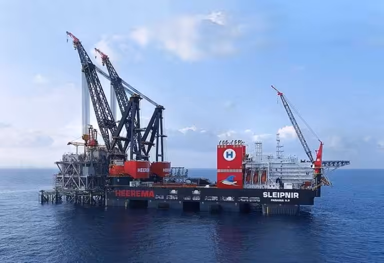 offshore gas field platform Leviathan-long shot